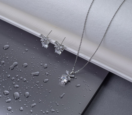 Lenora Pendant Set