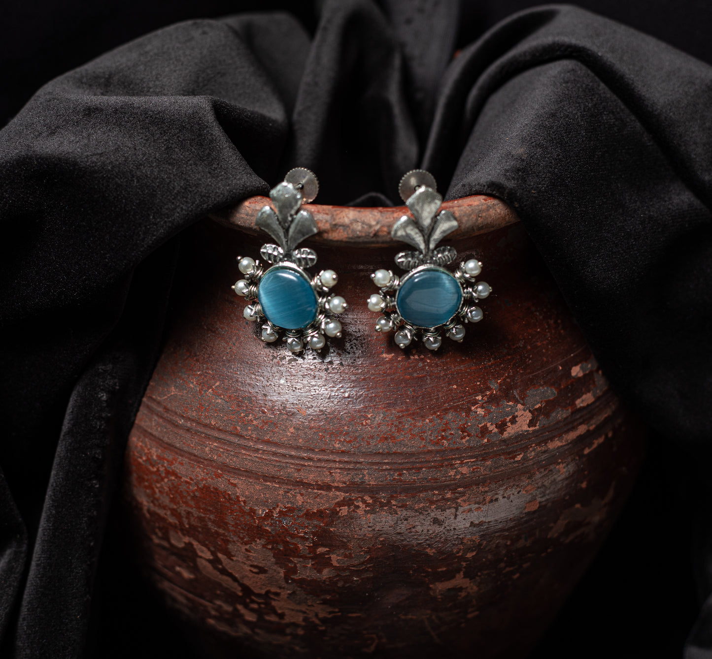 Ratna Earrings