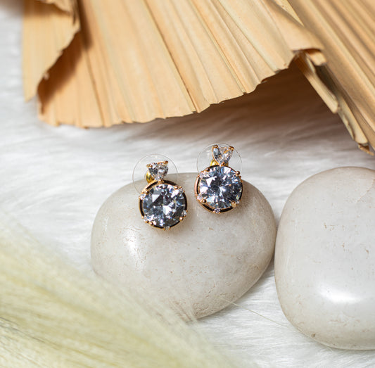 Zenara Studs