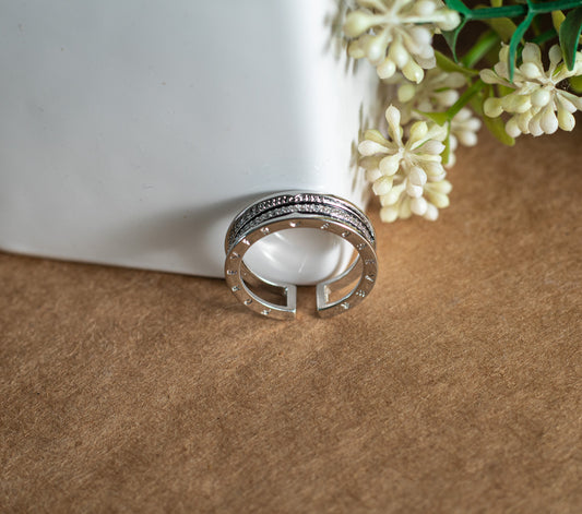 Reveria Silver Ring