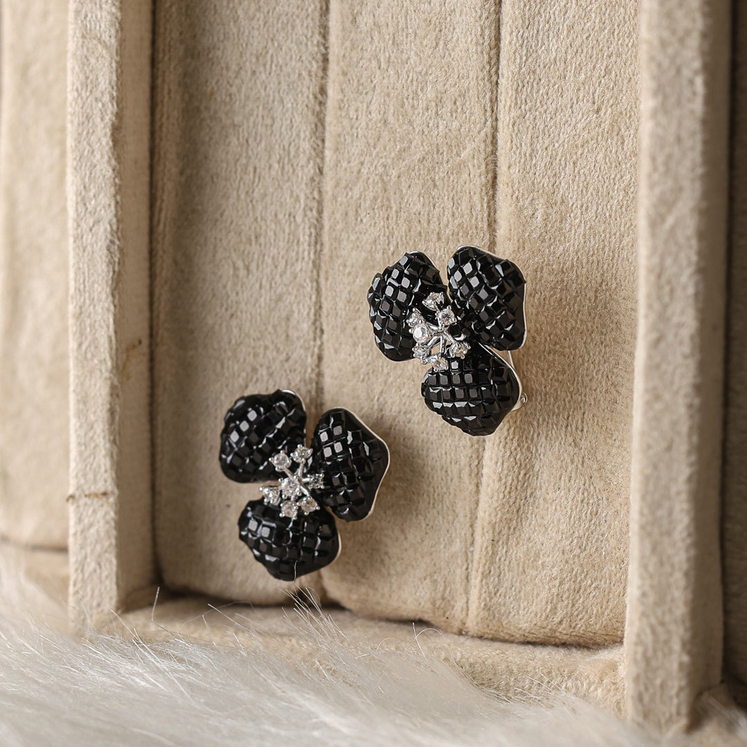 Luminious Stone Earring