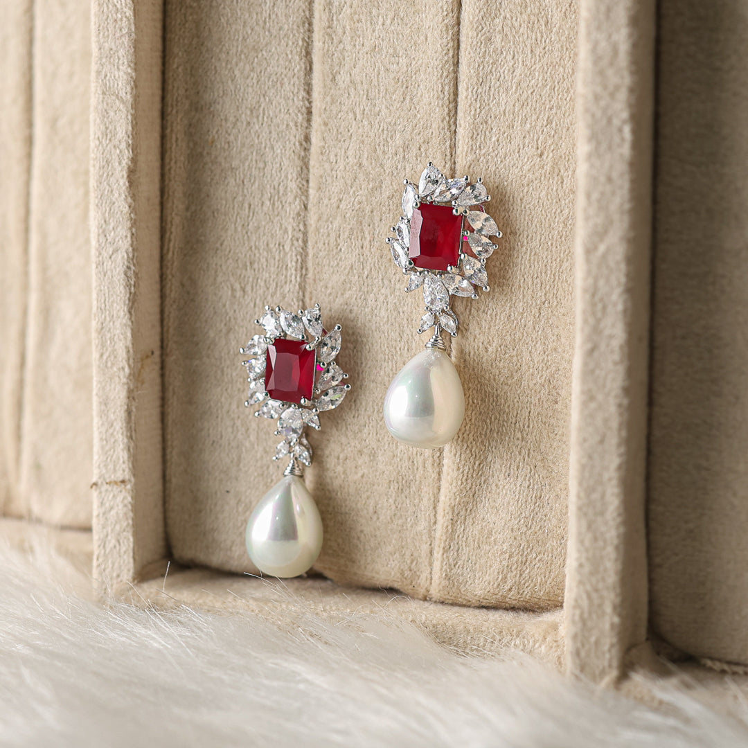 Rubi Ivory Drops Earring