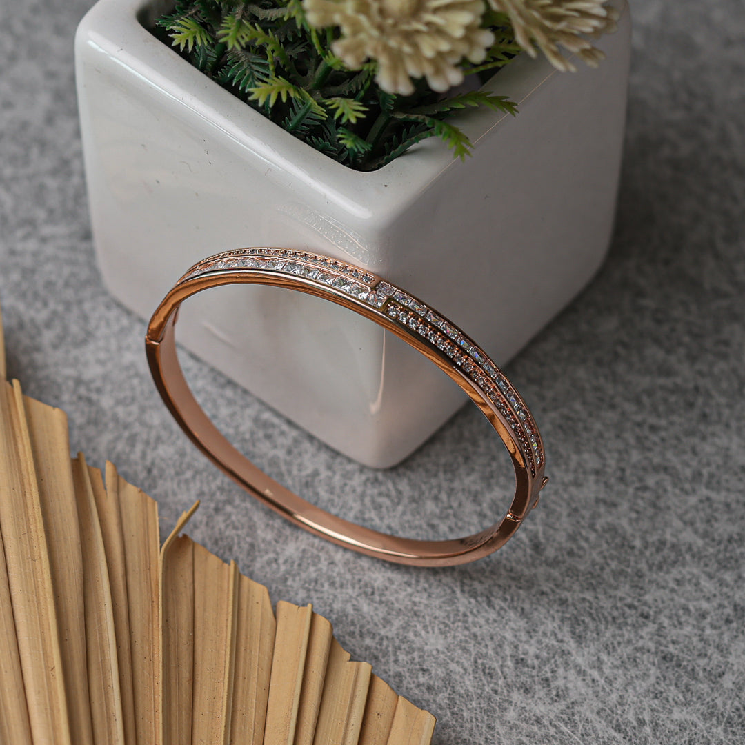 Bracelet/Kada