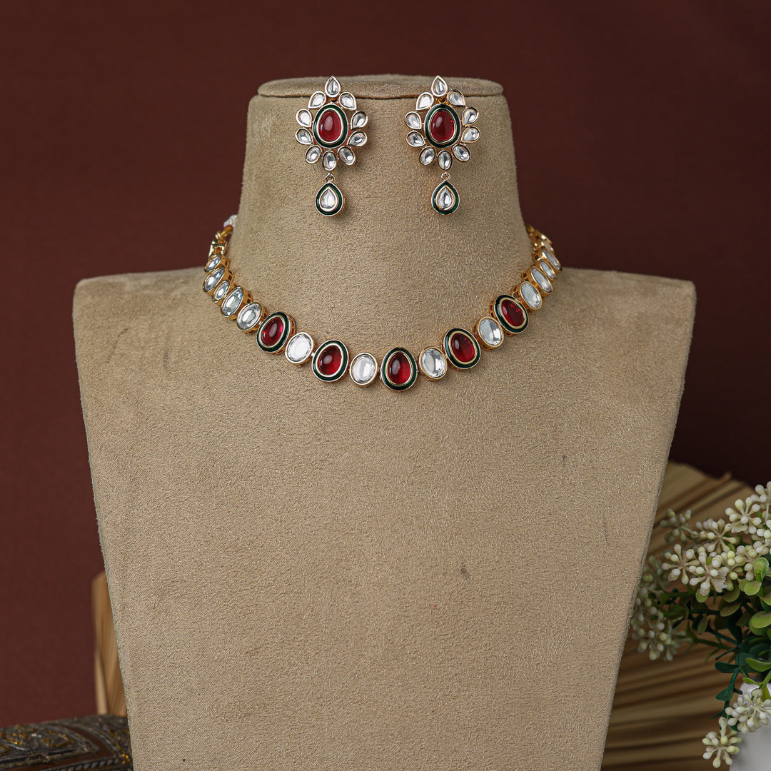 Vaibhavi Veda Necklace Set